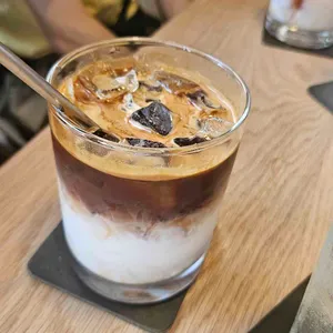 커들러스커피 사진