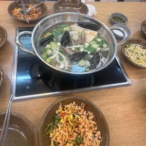 유성손칼국수 대표 사진