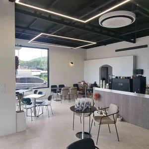 인아웃 리뷰 사진