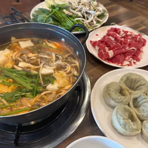 홍두깨샤브칼국수 사진