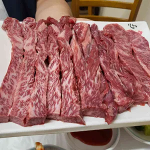 보배진한우식육식당 사진 2