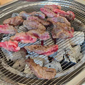 품육참숯소갈비살 사진
