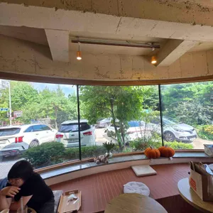 아뜰리에05 리뷰 사진