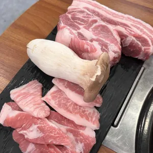 돈미화로 사진