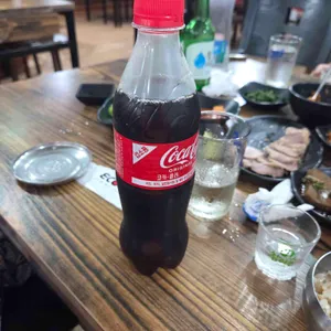 고향우렁이쌈밥 사진