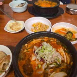 돌곰네 사진
