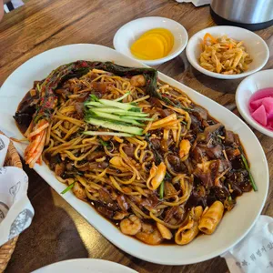 홍유단 사진