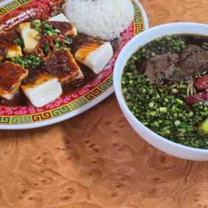융캉찌에 사진