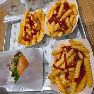 쉐이크쉑 사진