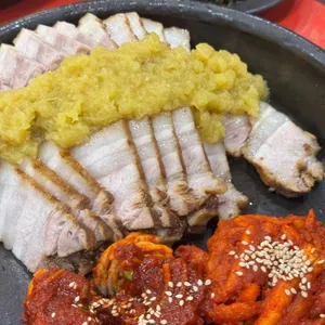 전통항아리보쌈 사진