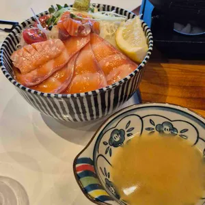 토끼정 LF 대표 사진