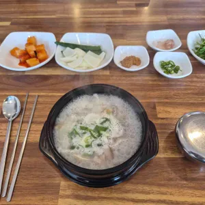 본가 고향순대국 사진 1