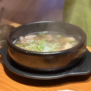 마당에모닥불하늘엔둥근달 사진