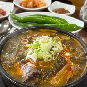 동충주솥밥해장국 사진