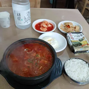 산천순대국 대표 사진