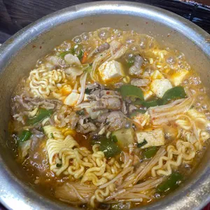 착한돼지 사진