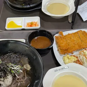 101번지남산돈까스 사진