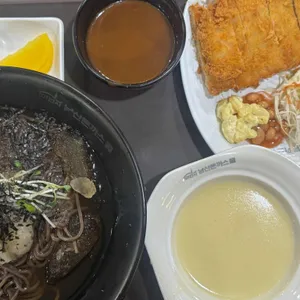 101번지남산돈까스 사진