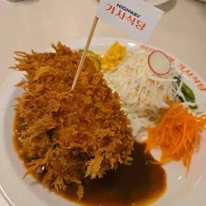 하이웨이 기사식당 사진