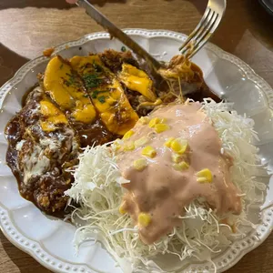 화려한 경양식 사진