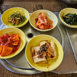 율화관 대표 사진