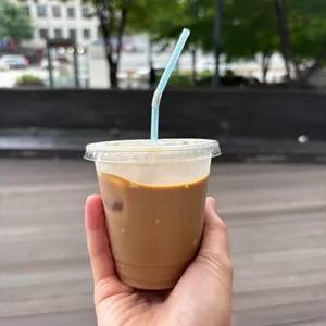 포옹남 사진