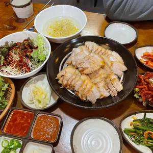 가장맛있는족발 사진
