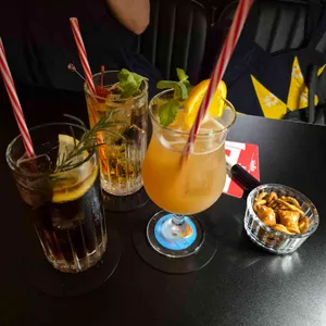 마이네임이즈 사진 2