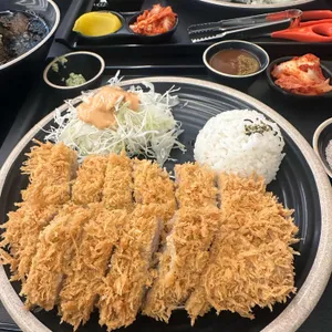 카츠모리 대표 사진