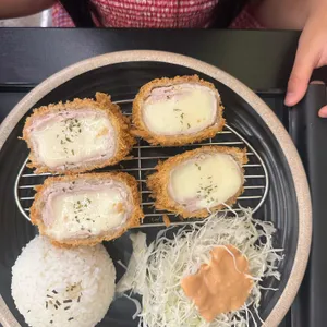 카츠모리 대표 사진