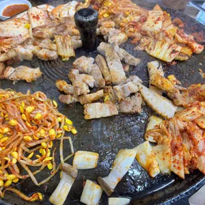 싹쓰리솥뚜껑삼겹살 사진