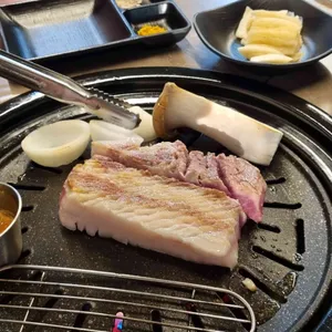 맛돼지식당 사진