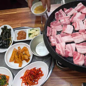 충남생고기식당 사진