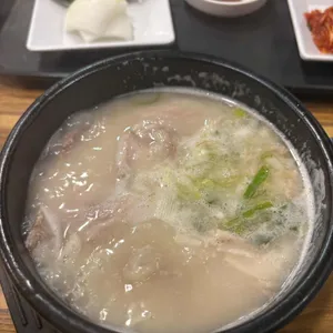 해운대 오복돼지국밥 대표 사진