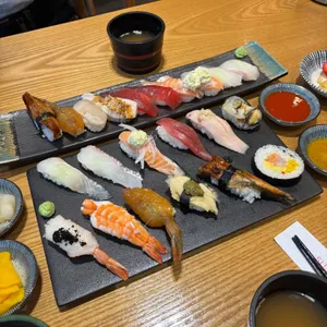 상무초밥 사진