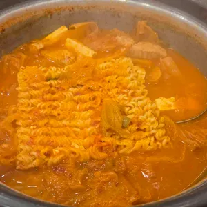 백채김치찌개 사진