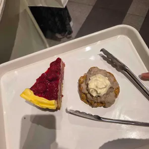카페 레이어드 대표 사진
