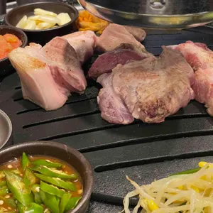 조연탄 대표 사진