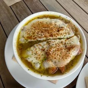 더베이커스테이블 사진