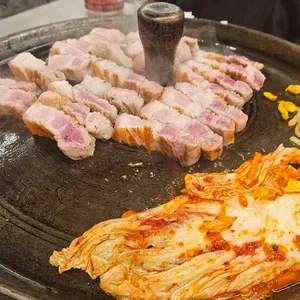 목구멍 대표 사진