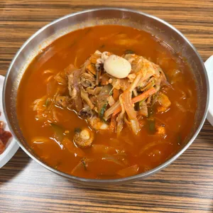 언덕위에 사진