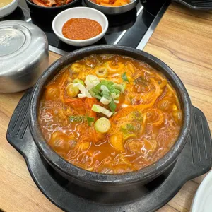 청년감자탕순대국 사진