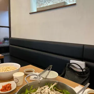 신라 샤브칼국수 사진