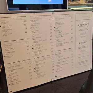 트러스트 스페셜티 커피 리뷰 사진