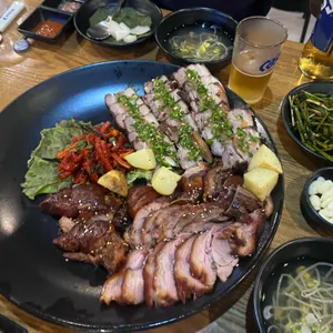 족발중심 사진