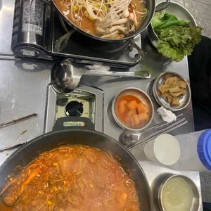 오팔식당 사진