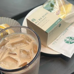 스타벅스 대표 사진