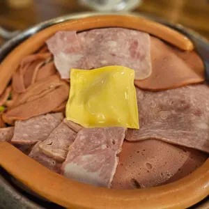 홍춘천 사진