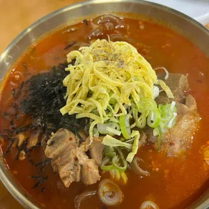 경성칼국수 자가제면소 사진 1