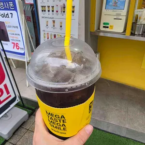 메가커피 사진 1